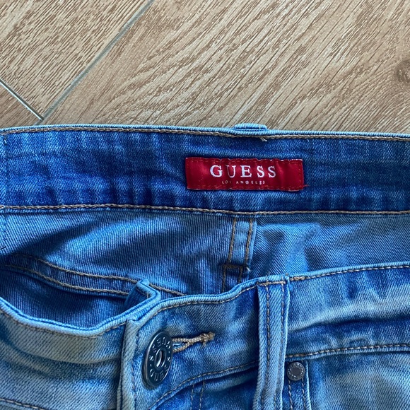 Mens vintage Guess jeans short size 34 - Picture 3 of 6